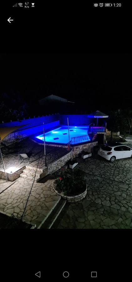 Villa Fantastico Akharávi Eksteriør bilde
