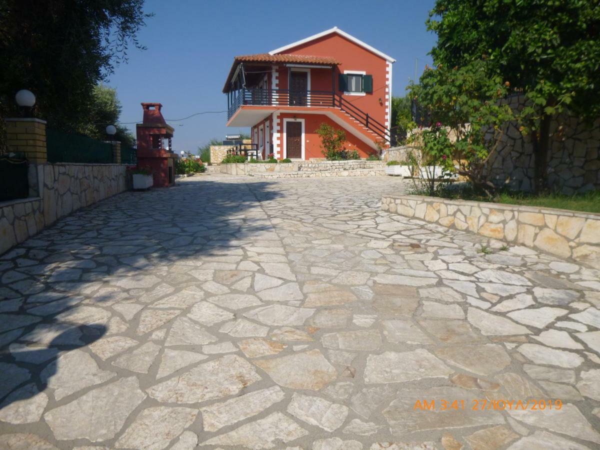 Villa Fantastico Akharávi Eksteriør bilde